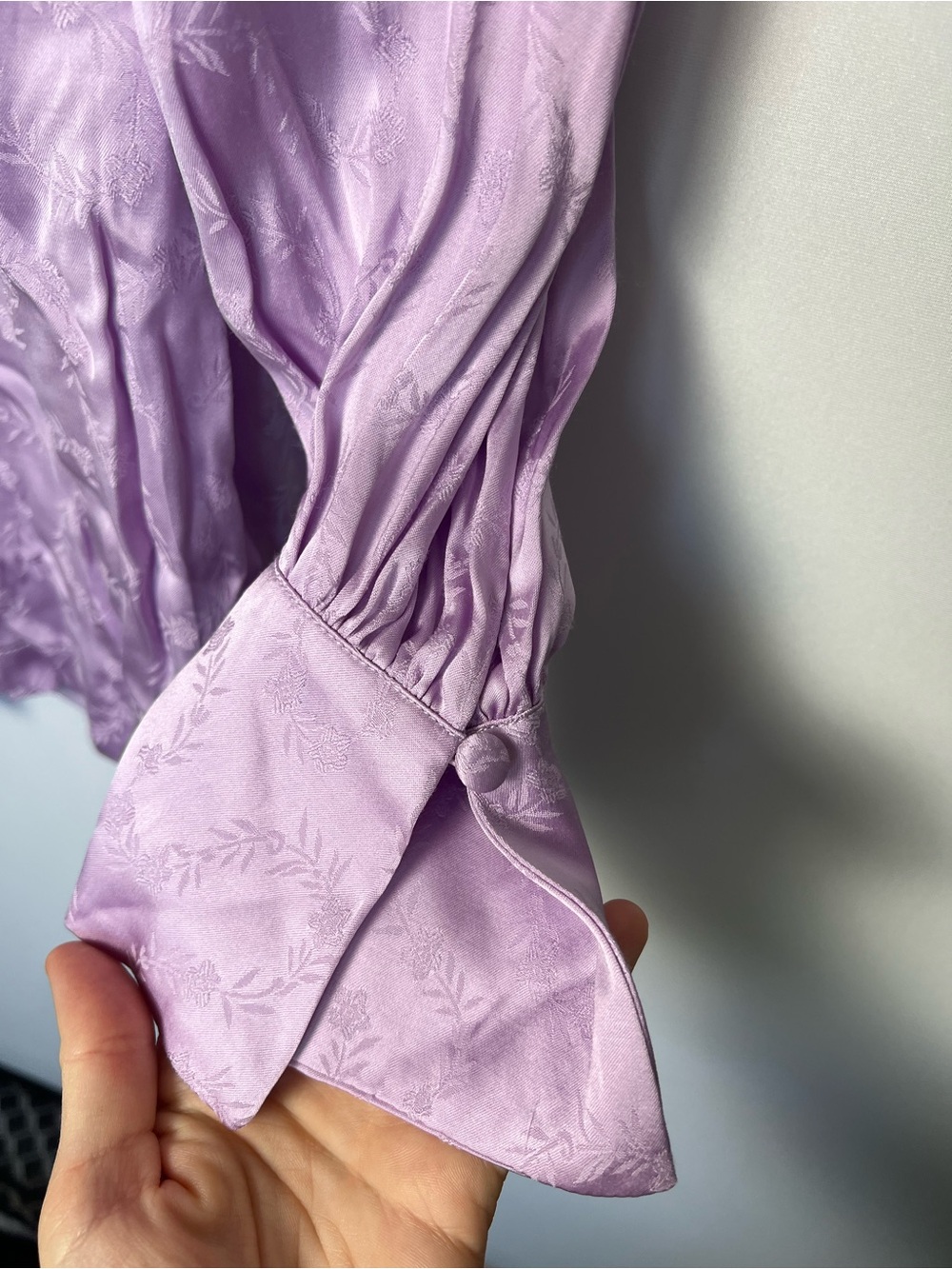 Lovers + Friends Elaine Satin Mini Dress Lilac Purple Floral Tie Front Lined XS - Picture 7 of 12